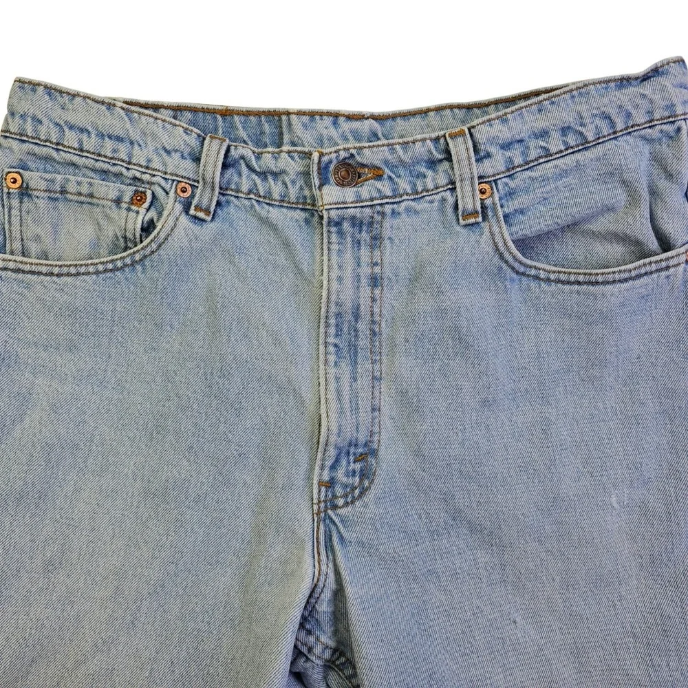 Levi Strauss 550 Relaxed Fit Light Wash Denim Jeans Mens Size 36x36 Made‎ in USA